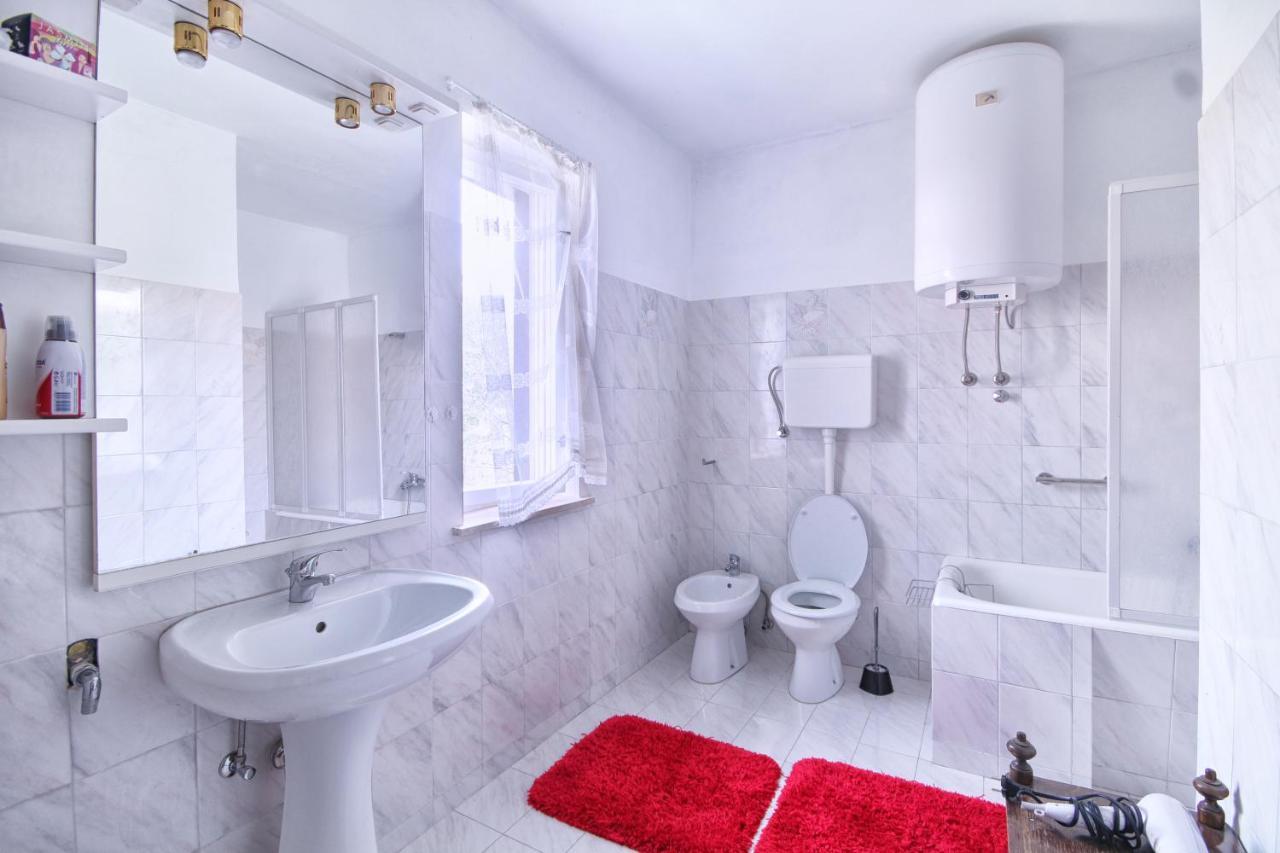 Holiday home House Romana